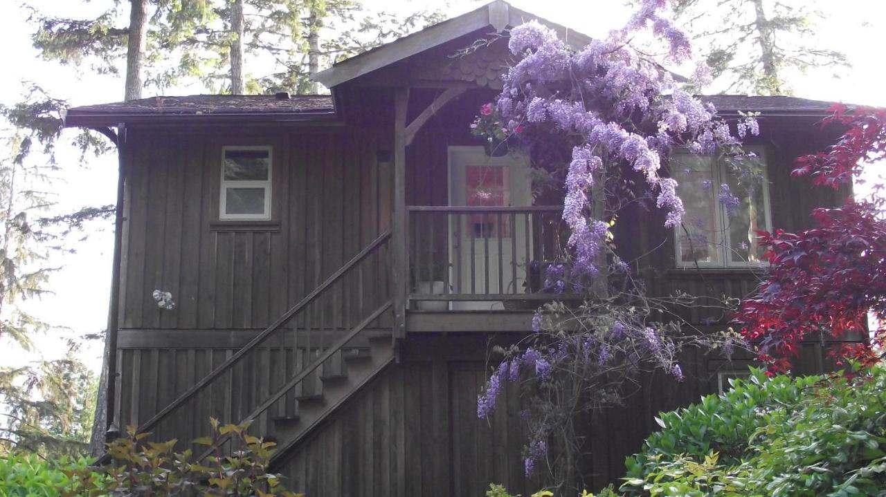 Secret Cove Cottage Suites Halfmoon Bay Exterior foto